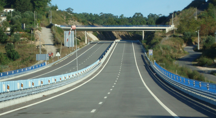 Aclcançado Acordo de Empresa para os trabalhadores das Autoestradas do Norte Litoral