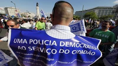 policias-manif32711dbe 400x225
