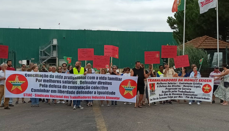  Greve com concentração à porta da Monliz